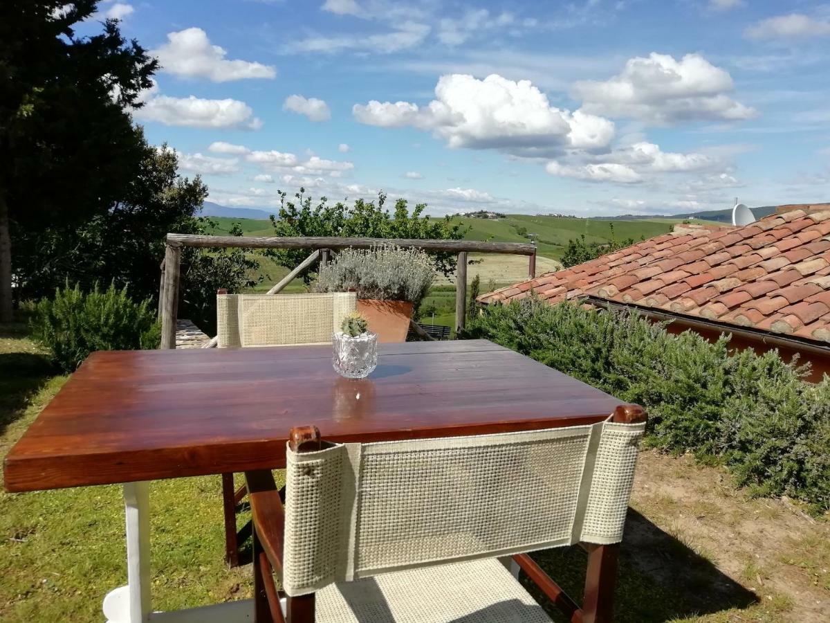 Il Montelletto Bed & Breakfast Санта Луче Екстериор снимка